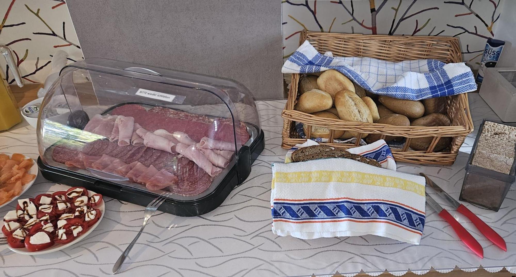 Hotelpension Pfarrhaus Alt Schwerin Ngoại thất bức ảnh