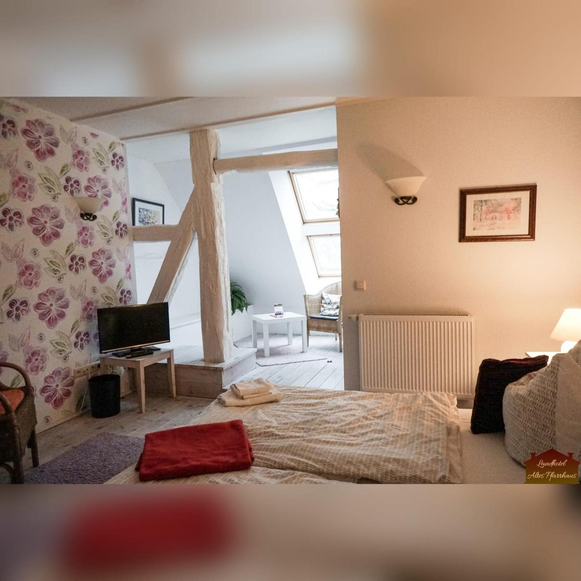 Hotelpension Pfarrhaus Alt Schwerin Ngoại thất bức ảnh